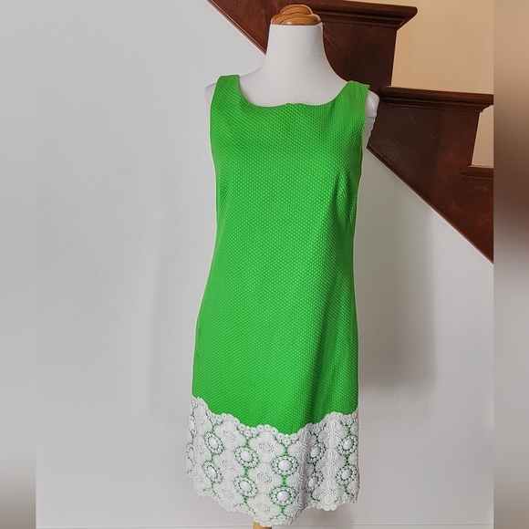 Lilly Pulitzer Jubilee Lace Sheath Dress Size 4 Green - Picture 1 of 7